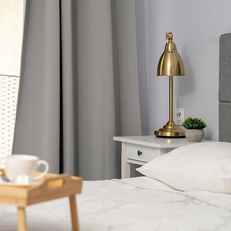 Stylowe I Eleganckie Studia Very Berry W Poznaniu By Noclegi Renters المظهر الخارجي الصورة