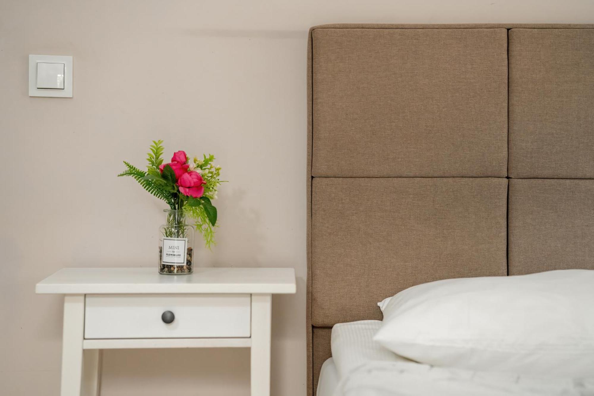 Stylowe I Eleganckie Studia Very Berry W Poznaniu By Noclegi Renters المظهر الخارجي الصورة