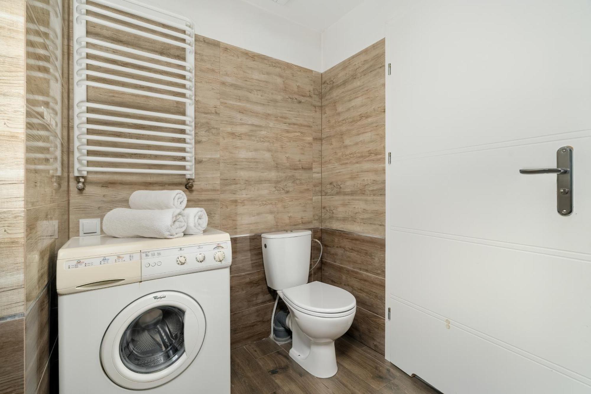 Stylowe I Eleganckie Studia Very Berry W Poznaniu By Noclegi Renters المظهر الخارجي الصورة